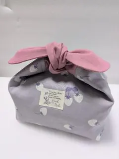 丸いリボンのお弁当袋　保冷保温お弁当袋