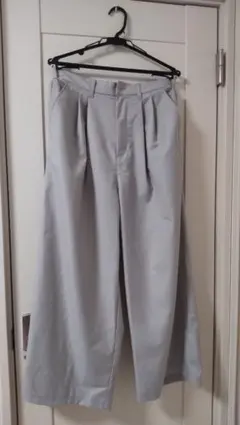 ETELIO スラックス