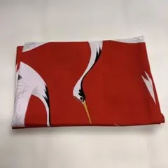 d3141 鶴模様の赤い風呂敷