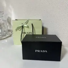 PRADA ギフトボックスとショップ袋 セット
