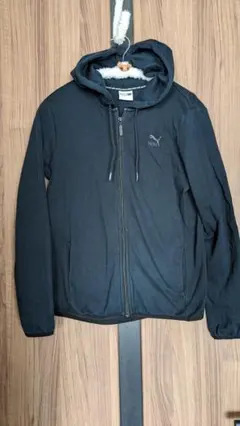 PUMA ブラック フルジップ パーカー