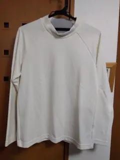 ホワイト M ラグランスリーブカットソー
