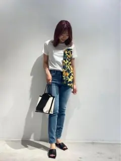 LOVELESS ラブレス 【ドラマ着用商品】フルーツアシンメトリーTシャツ