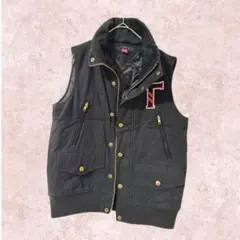 Tommyブラックベスト①