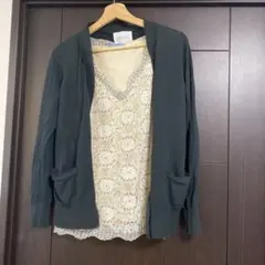 ベイジ　カーディガンのサムネイル