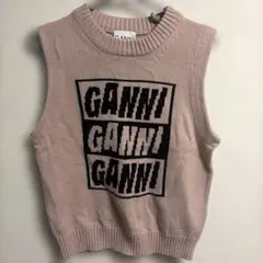 GANNI パープル ニットベスト ロゴ入り - メルカリ