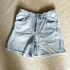 zara kids ダメージデニムショートパンツ　164㌢