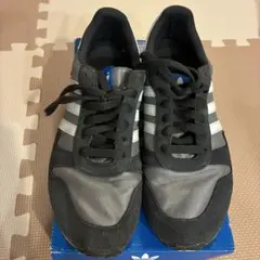 adidas スニーカー ブラック グレー
