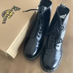 Dr. Martens 正規品ブラック レースアップブーツ　8ホール　美品UK6