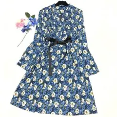 未使用級　ローラアシュレイ　ワンピース　花柄　リボン　さらさら素材✨　ブルー✨