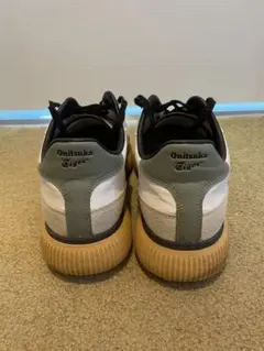 Onitsuka Tiger スニーカーのサムネイル