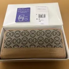 新品未使用品 Guy Laroche 長財布 ベージュ/ブラウン