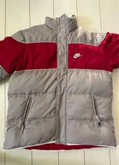 け*じ様 期間限定セール　Nike 00sリバーシブルダウンジャケット 赤/グレ