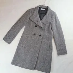 【ナチュラルビューティーベーシック】レディースコート　白黒模様　ロング〔M〕