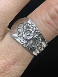 シルバー 925 スターリング 刻印 銀製スプーンとリングセット 100g シルバー刻印 銀製スプーンとリングセット - メルカリ