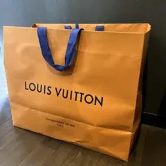 LOUIS VUITTON オレンジ紙袋 大きめ