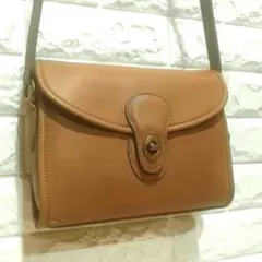 old coach✨ターンロック ショルダーバッグ キャメル USA製 236 - メルカリ