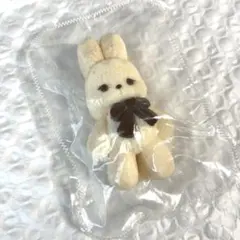 kikisquishy 氷バター うさぎMサイズ ぼやぼや袋　スクイーズ