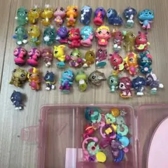 生まれてウーモ　ミニチュアフィギュアセット 約41体 小物付き