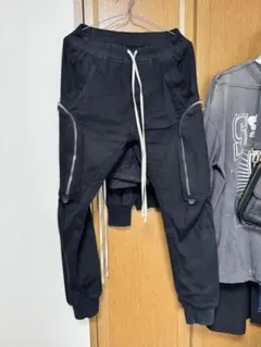 2026年最新】rick owens cargo jogの人気アイテム - メルカリ