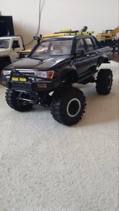 RC4WD C2X クローラー ハイラックスリヤベット - メルカリ