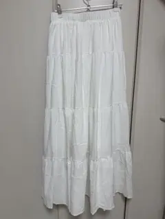 ホワイト ロングスカート