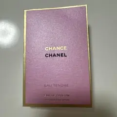 CHANEL チャンス オースプランディド オードゥパルファム 1.5ml