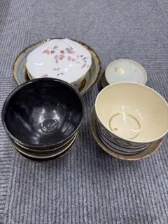 陶器セット　茶碗　プレート　大皿　中皿　小皿