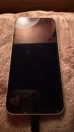 Apple iPhone 13 128GB スターライト