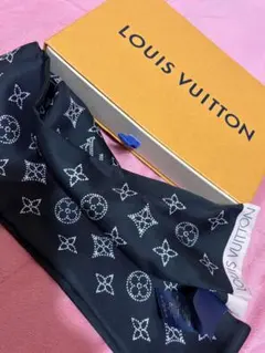 LOUIS VUITTON MAHINA NOIR スカーフ