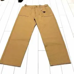 ギリギリ価格。新品。LILASICのベージュブラウンの綿100%アンクルパンツ