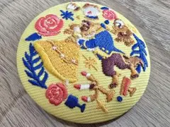 美女と野獣　ディズニー刺繍ピンバッジ