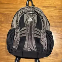 adidas リュック グレー ブラック　キッズ