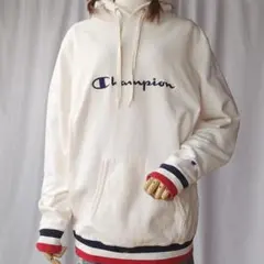 Championリバースウィーブ パーカー L 白 刺繍ロゴ 古着 オフホワイト