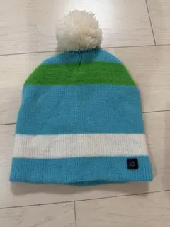 Burton Snowboards ボンボン付きニット帽