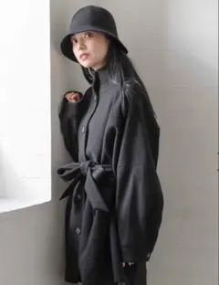 ウールライクミドルコート　LOWLYS FARM