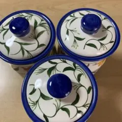 花柄　保存容器　陶器　三個セット
