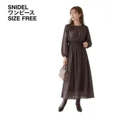 SNIDEL ワンピース free 花柄 黒
