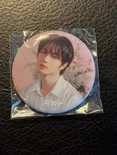 TXT ACT TOMORROW カプセルトイ 缶バッジ ボムギュ