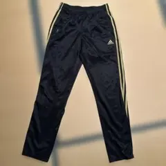 アディダス　ジャージ　パンツ