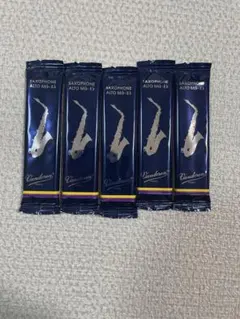 Item thumbnail for item 29a697cf-66f6-4dd3-accf-5f3625759df8