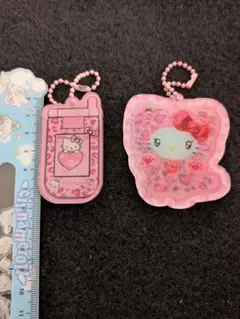 サンリオ アクリルキーホルダー 2個セット