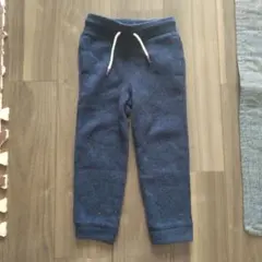 GAP✨起毛スボン100のサムネイル