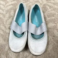 new balance aneka バランスシューズ　24cm カラーホワイト