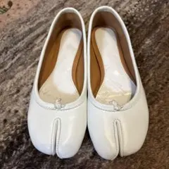 2026年最新】Maison Margiela カラー：ホワイト系 レディース フラット