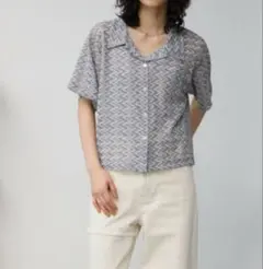 【新品未使用】AZUL BY MOUSSY 半袖カーディガン 夏トップス シアー