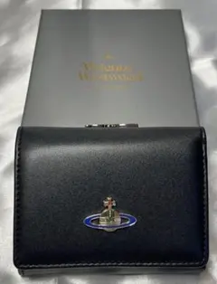 新品 Vivienne Westwood ブラック三つ折り財布