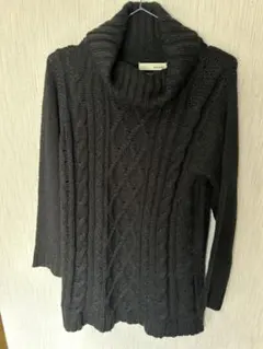 ブラックケーブルニット タートルネック 長袖 ロングセーター