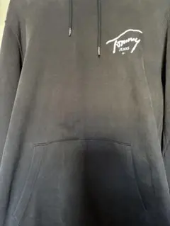 Tommy Jeans ブラック フード付きパーカー
