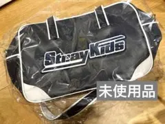 STRAY KIDS スキズ エナメル ボストンバッグ ヒョンジン - メルカリ